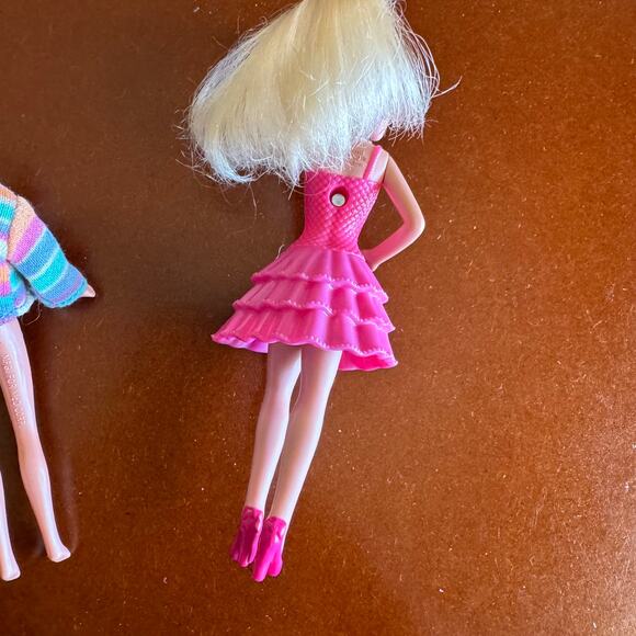 McDonald's Happy Meal Toys 2002 & 2014 Barbies - Picture 4 of 7